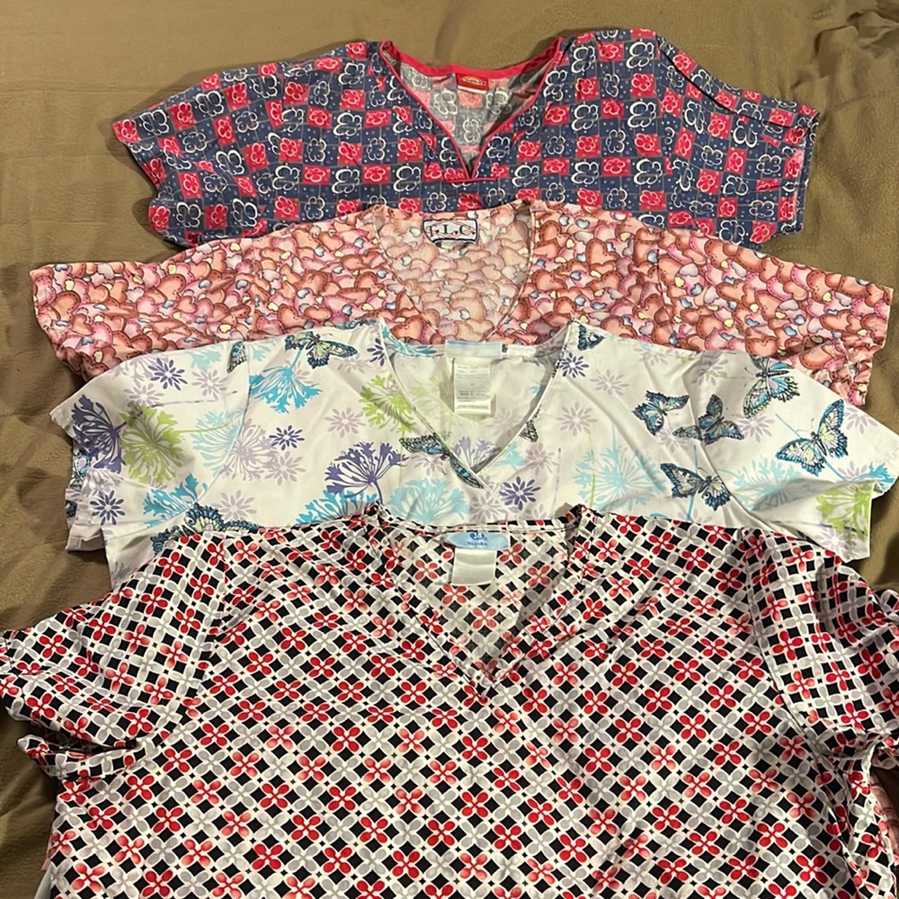 Lot of 4 Medium scrub tops. Dickies, TLC, & SB Scrubs. See below for measurement
